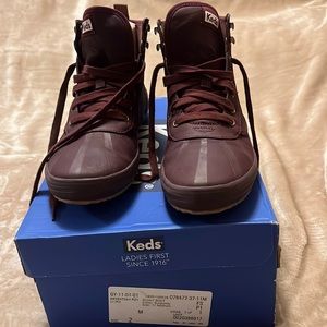 Women boots by Keds scout burgundy size 11